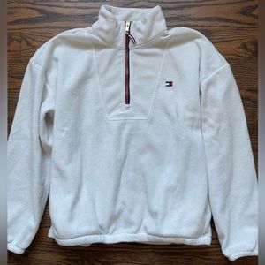Tommy Hilfiger sweater